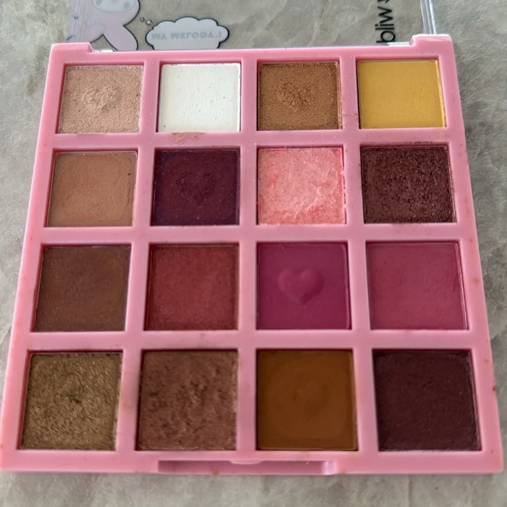 Winnie the Pooh and My Melody Eyeshadow Palette Set Limited Edition